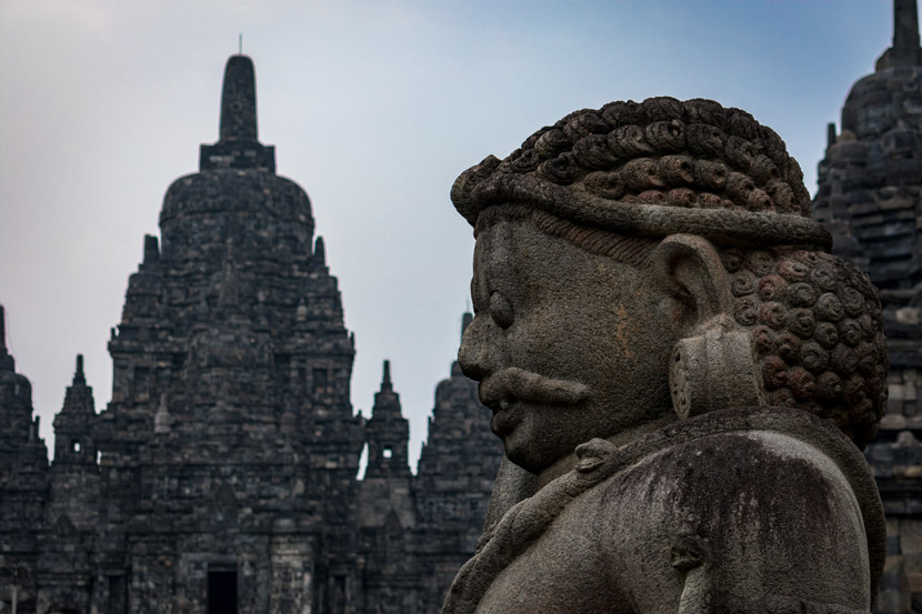 Figura de Candi Sewu, imprescindible en la guía sobre cómo visitar los templos de borobudur y prambanan